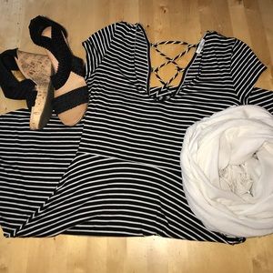 Black&White Striped Dress with Lace Up Back